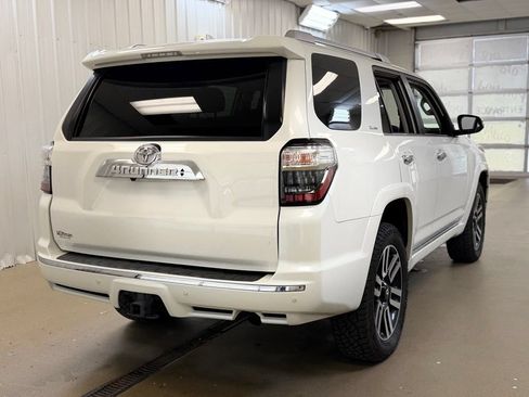 Used 2020 Toyota 4Runner Limited AWD/4WD image 6