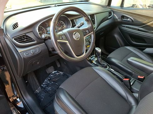 Certified 2019 Buick Encore Preferred FWD image 11