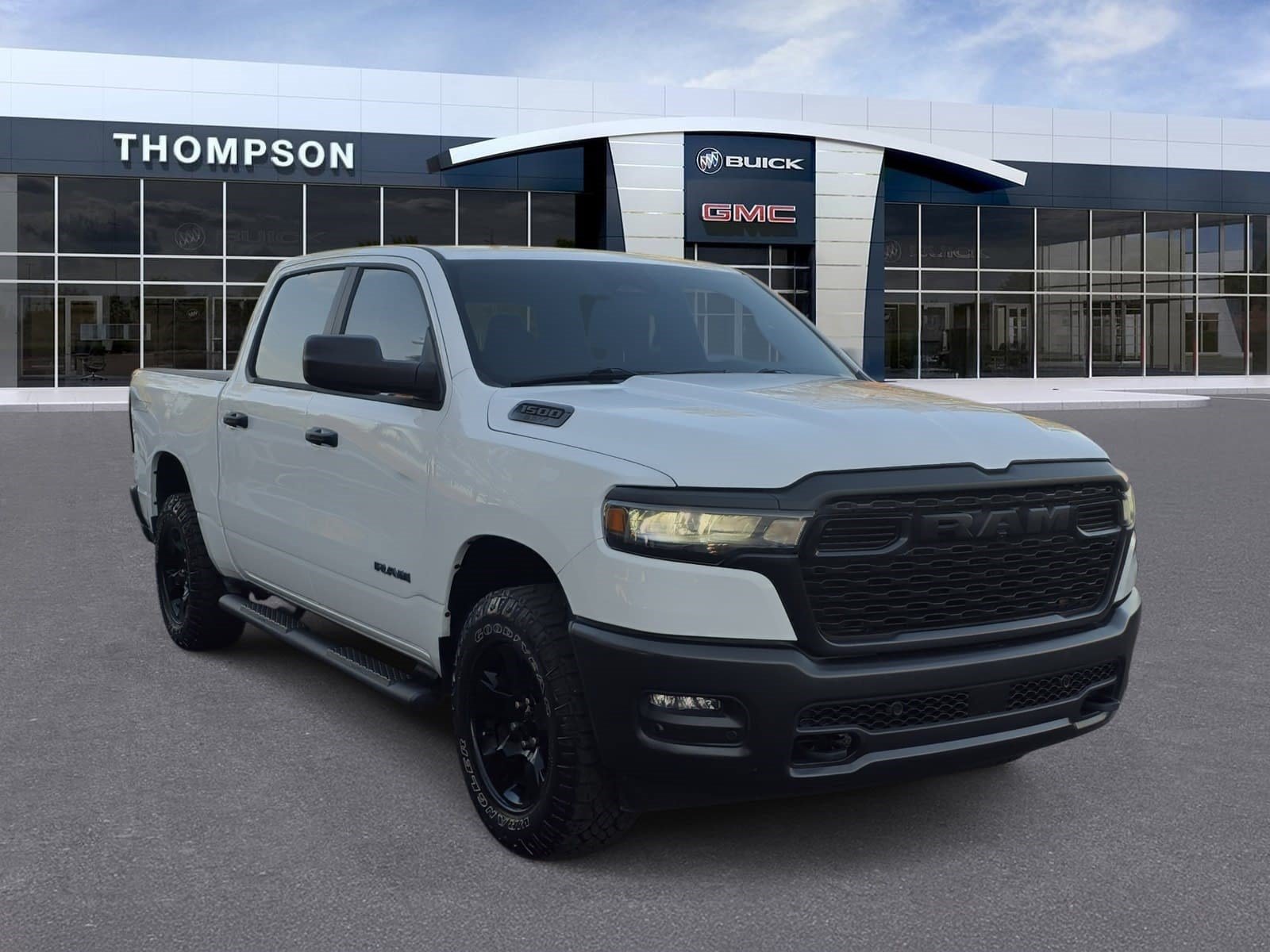 Used 2025 RAM 1500 Warlock AWD/4WD image 1