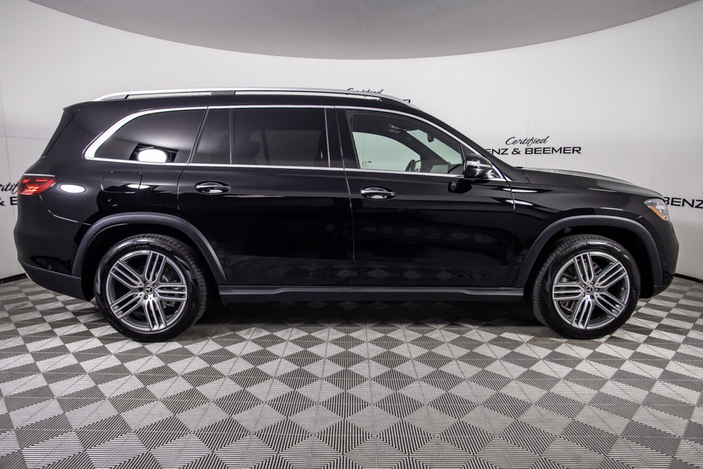 Used 2026 Mercedes-Benz GLS 450 4MATIC image 3