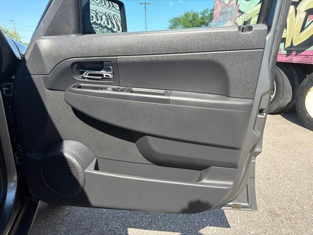 Used 2012 Jeep Liberty Sport w/ Popular Equipment Group AWD/4WD image 30