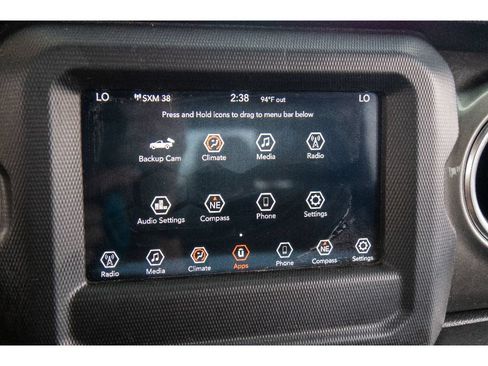 Used 2020 Jeep Gladiator Overland w/ Safety Group AWD/4WD image 24