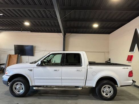 Used 2001 Ford F150 XLT AWD/4WD image 8