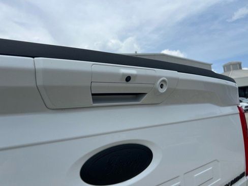Used 2022 Ford F150 XLT w/ Equipment Group 302A High AWD/4WD image 8