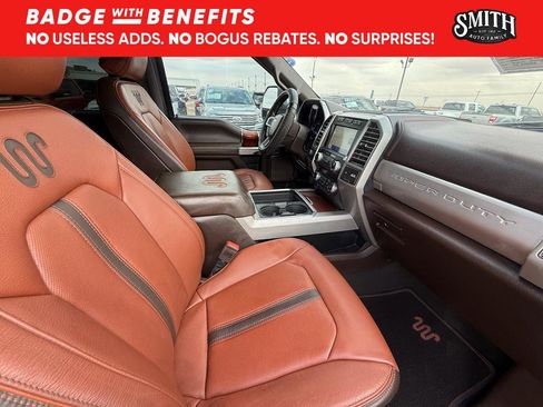 Used 2021 Ford F250 King Ranch w/ FX4 Off-Road Package AWD/4WD image 11