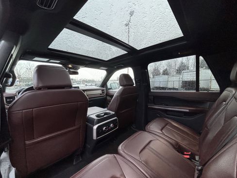 Used 2023 Ford Expedition Max Limited image 28