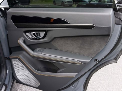 Used 2024 Lamborghini Urus S image 47