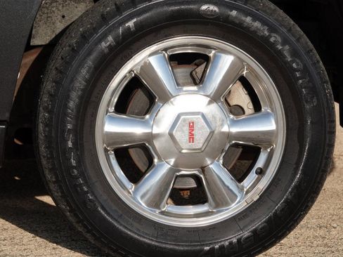 Used 2004 GMC Envoy SLT image 44