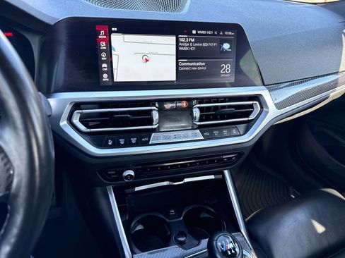 Used 2021 BMW M4 Coupe w/ Executive Package image 18