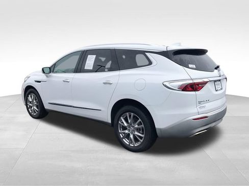 Used 2023 Buick Enclave Essence w/ Experience Buick Package AWD/4WD image 6