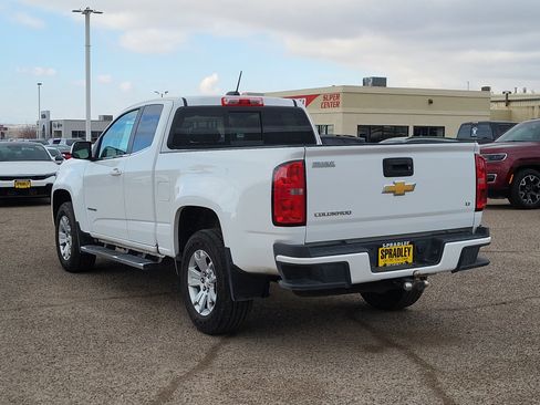 Used 2016 Chevrolet Colorado LT w/ LT Convenience Package image 3
