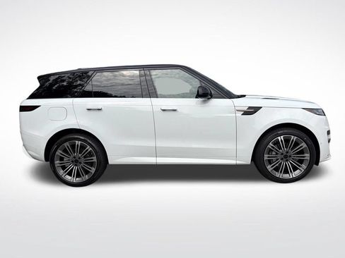 New 2026 Land Rover Range Rover Sport Dynamic SE AWD/4WD image 4