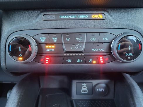 Used 2024 Ford Bronco Sport Outer Banks w/ Tech Package image 37