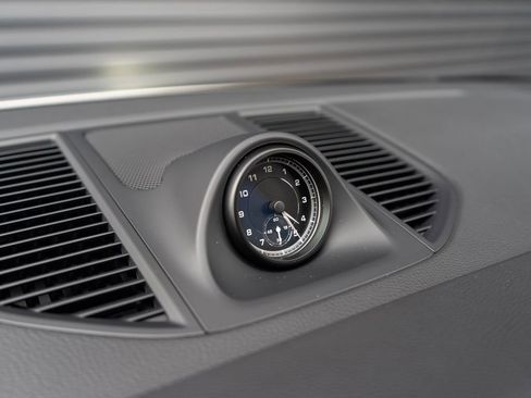 New 2026 Porsche Macan AWD/4WD image 22