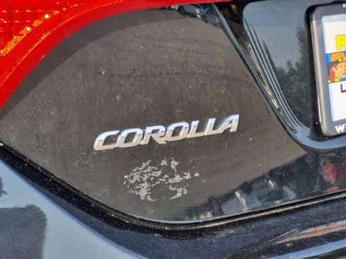Used 2015 Toyota Corolla S FWD image 10