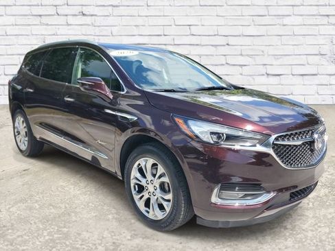 Used 2020 Buick Enclave Avenir w/ Avenir Technology Package FWD image 5