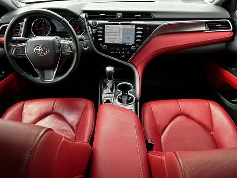 Used 2018 Toyota Camry XSE w/ Driver Assist Package FWD image 11