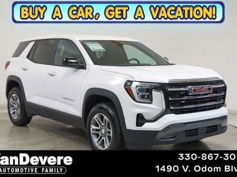 Used 2025 GMC Terrain Elevation AWD/4WD image 1