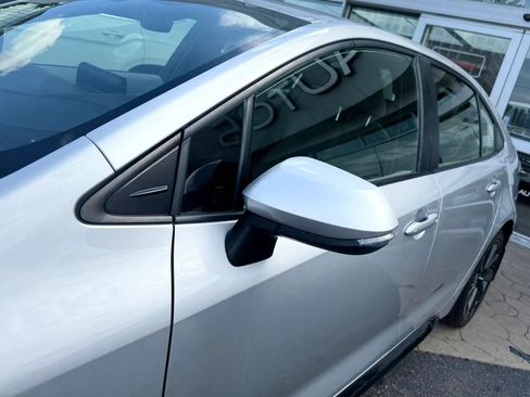 Used 2023 Toyota Corolla SE FWD image 43