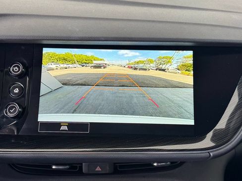 Used 2023 Buick Envision Preferred AWD/4WD image 33