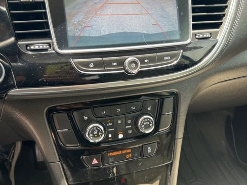 Used 2017 Buick Encore Essence FWD image 12