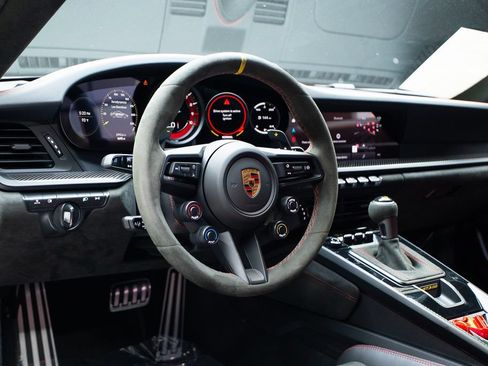 Used 2023 Porsche 911 GT3 RS RWD image 50