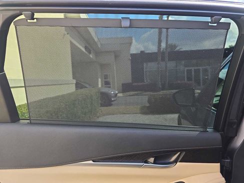 Certified 2025 INFINITI QX60 Sensory image 14