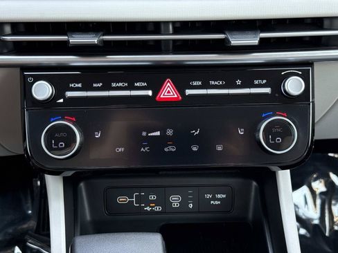 Certified 2025 Hyundai Tucson SEL AWD/4WD image 6