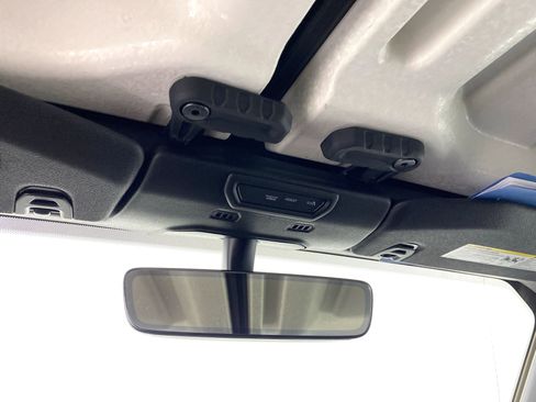 Used 2022 Jeep Wrangler Unlimited Sahara w/ Cold Weather Group image 28