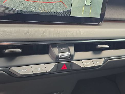 New 2026 Kia EV9 Land AWD/4WD image 26