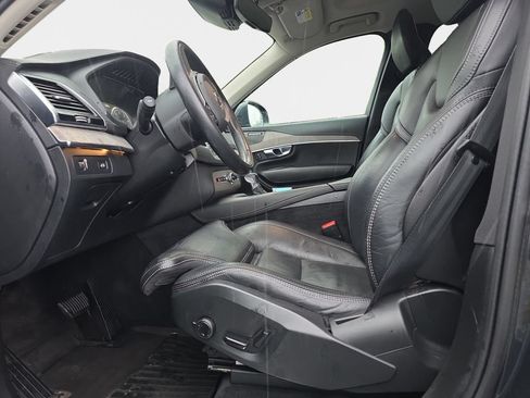 Used 2022 Volvo XC90 T6 Inscription w/ Advanced Package AWD/4WD image 12
