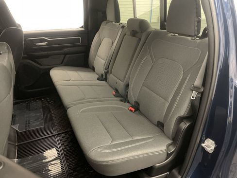 Used 2022 RAM 1500 Big Horn AWD/4WD image 18