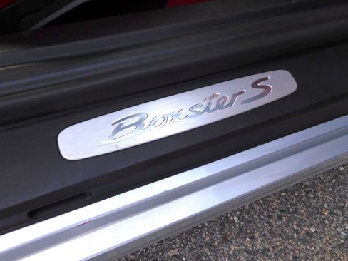 Used 2015 Porsche Boxster S image 40