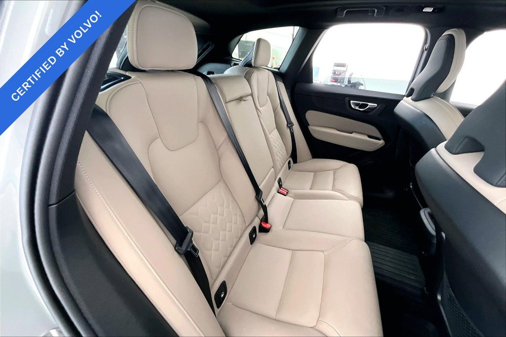 Used 2026 Volvo XC60 B5 Plus w/ Protection Package Premier AWD/4WD image 35