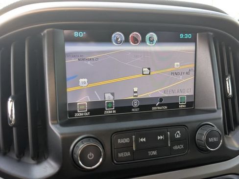 Used 2015 Chevrolet Colorado Z71 RWD image 16