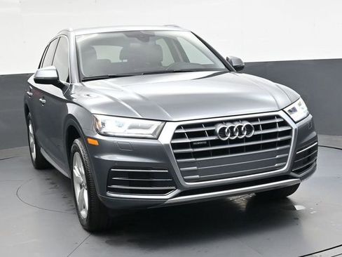 Used 2018 Audi Q5 2.0T Premium Plus w/ Premium Plus Package AWD/4WD image 11