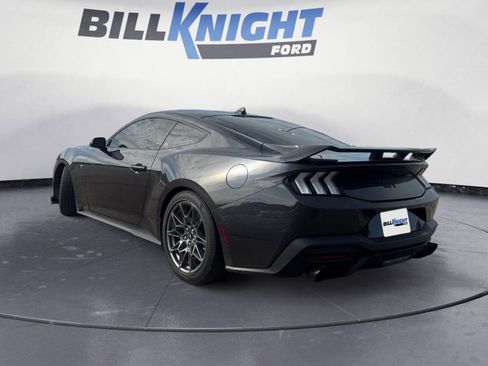 Used 2024 Ford Mustang GT RWD image 3