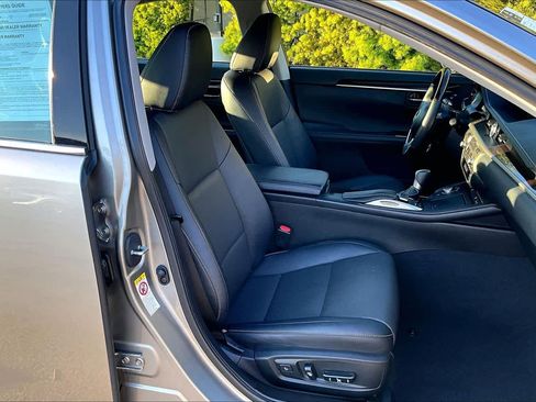 Used 2017 Lexus ES 350 image 8