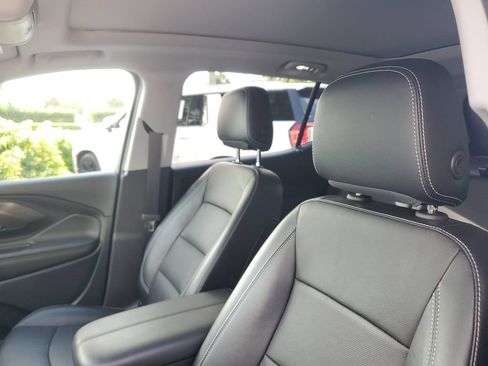 Certified 2023 GMC Terrain SLT w/ Infotainment Package II AWD/4WD image 21