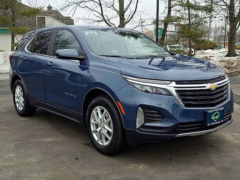 Certified 2024 Chevrolet Equinox LT w/ LPO, Floor Liner Package image 5