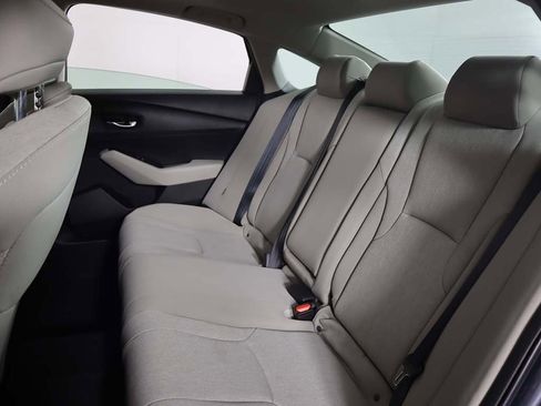 Used 2023 Honda Accord EX image 32