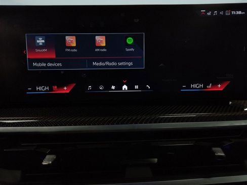 New 2026 BMW X5 xDrive40i w/ M Sport Package image 17