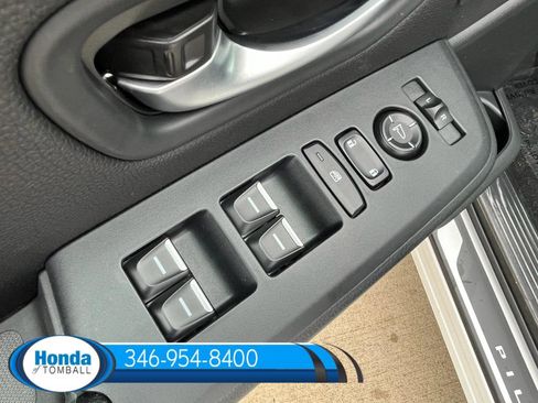 New 2026 Honda Pilot EX-L image 9