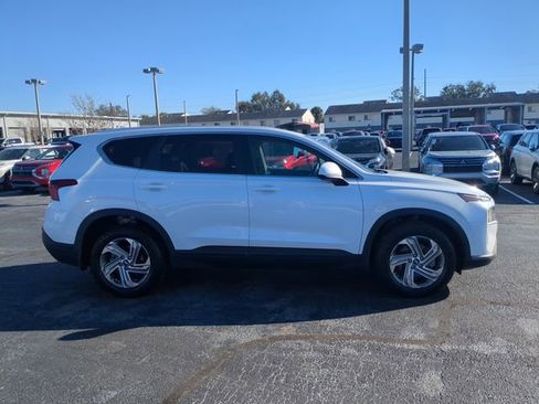 Used 2022 Hyundai Santa Fe SE FWD image 5