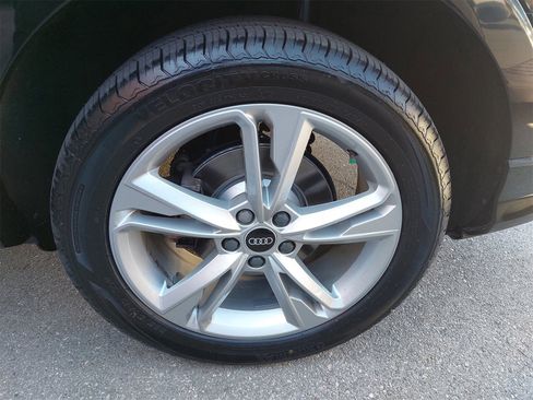 Used 2022 Audi Q3 2.0T Premium Plus w/ Premium Plus Package image 43