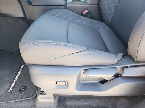 New 2025 Toyota Tacoma SR5 w/ Blackout Package (GST) image 23