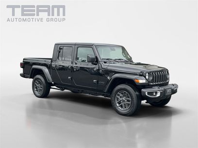 New 2025 Jeep Gladiator Sport