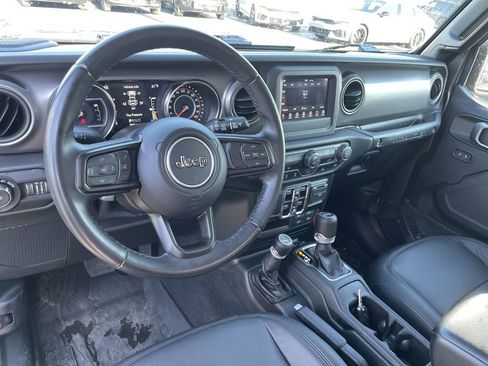 Used 2021 Jeep Wrangler Unlimited Sport S image 9