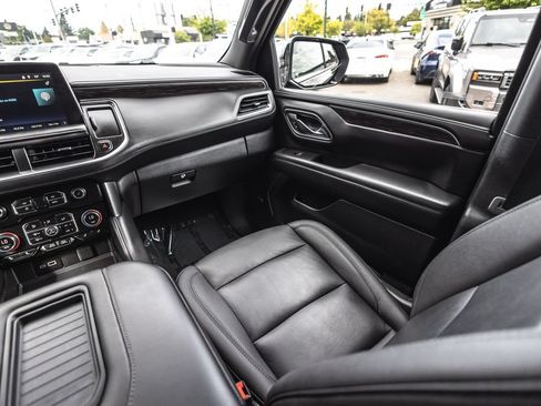Used 2024 Chevrolet Suburban LT AWD/4WD image 23