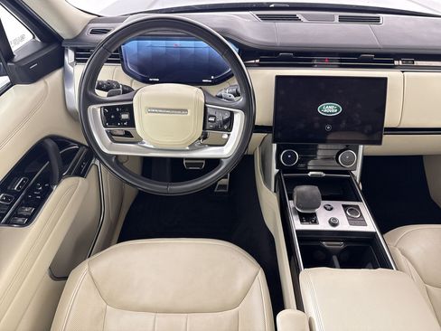 Used 2023 Land Rover Range Rover SE AWD/4WD image 16